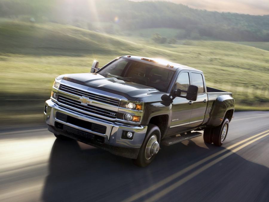  Chevrolet Silverado 3500 HD LTZ Crew Cab 2014 года  (фото 3 из 17)